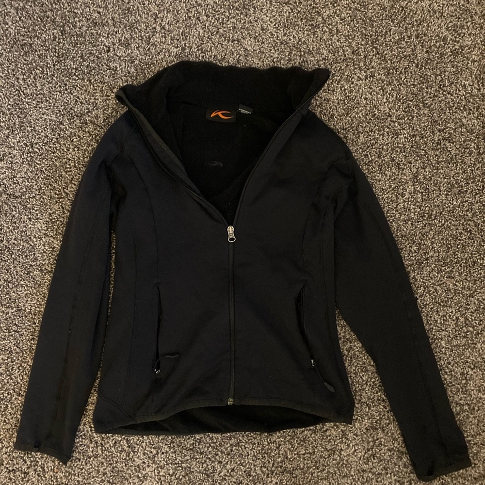 LK international AG women’s black victory stretch zip up jacket